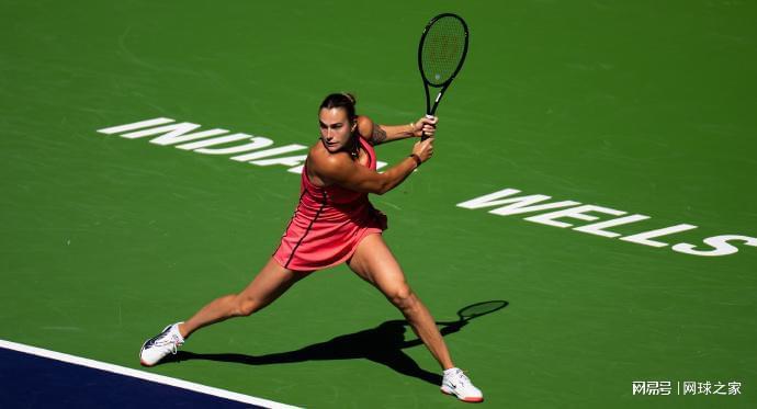 爱游戏APP-全方位压制？萨巴伦卡横扫大坂晋级八强